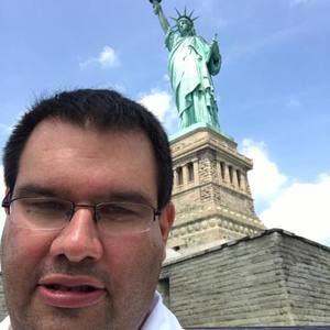 Meet your Posher, Robert